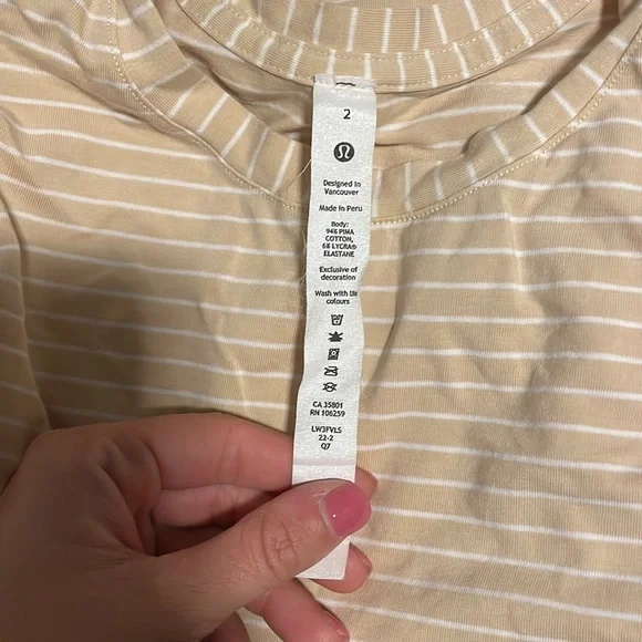 Lululemon stripe crew neck 2 - Picture 4 of 6
